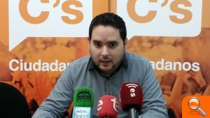 Ciudadanos solicita que el Tripartito aclare a las AMPA’s la forma de contar con los monitores escolares